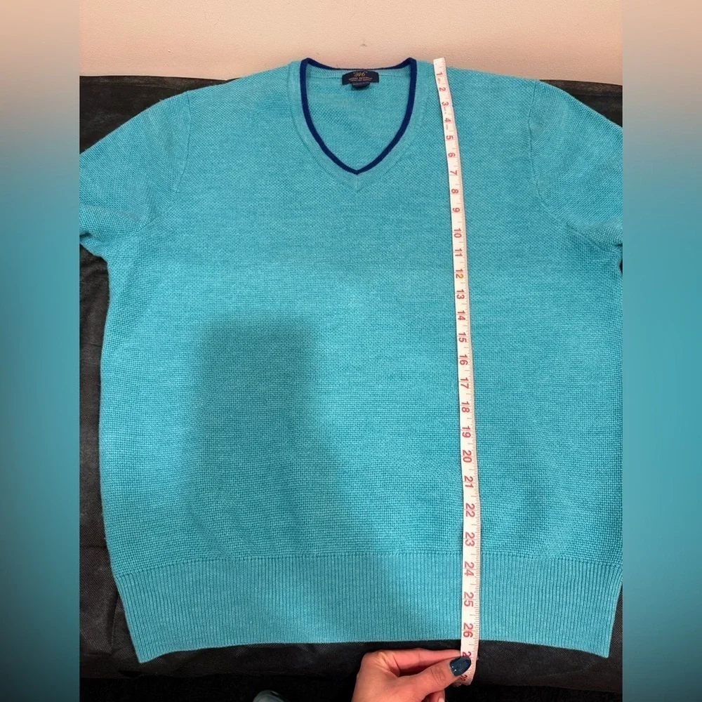 🔥Brooks Brothers Turquoise V-Neck Man’s Sweater Size L Wool🔥